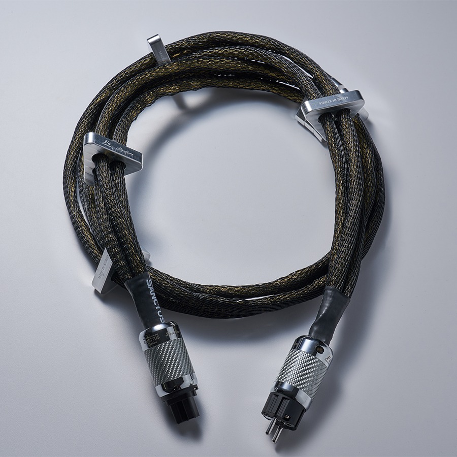 F4 Signature Carbon Power Cable